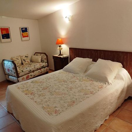 Lauris Le Terebinthe B&B מראה חיצוני תמונה